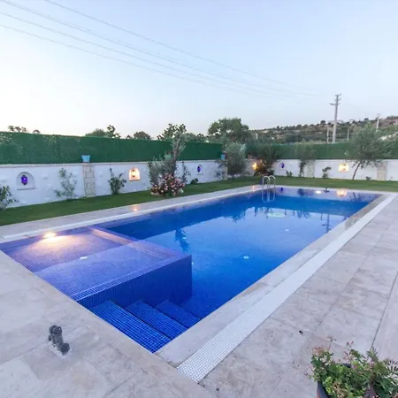 Villa Lux Tas Çeşme